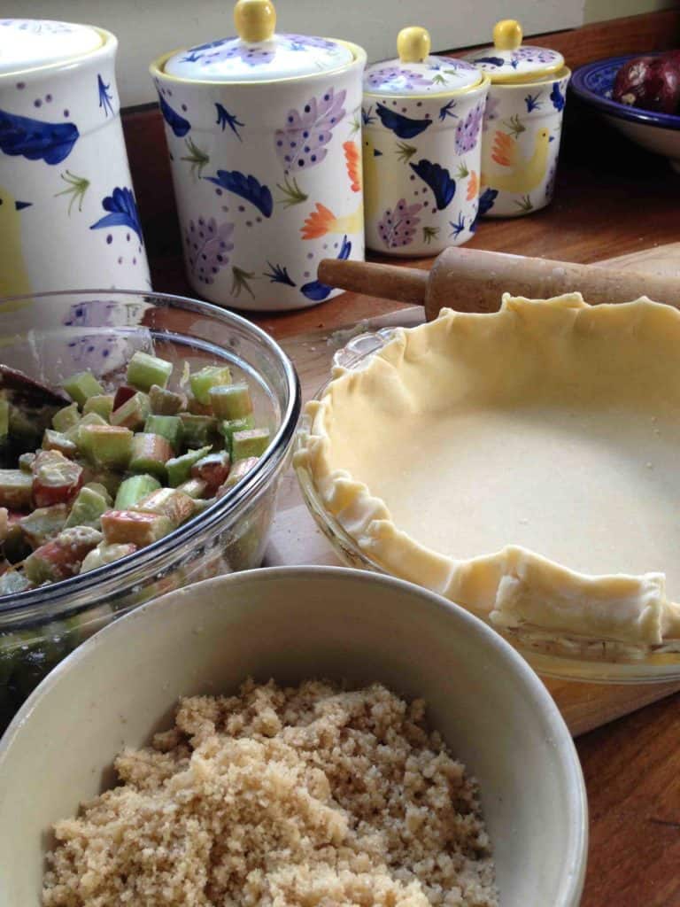 Three steps to making a pie: crust, filling, topping.