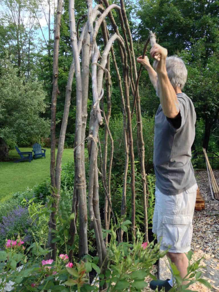 how to build a rustic trellis